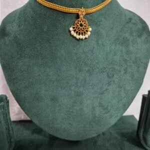 Navaratna Mayil (Nine-Gem Peacock)